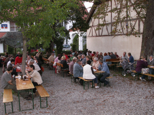 Biergarten für rund 130 Gäste